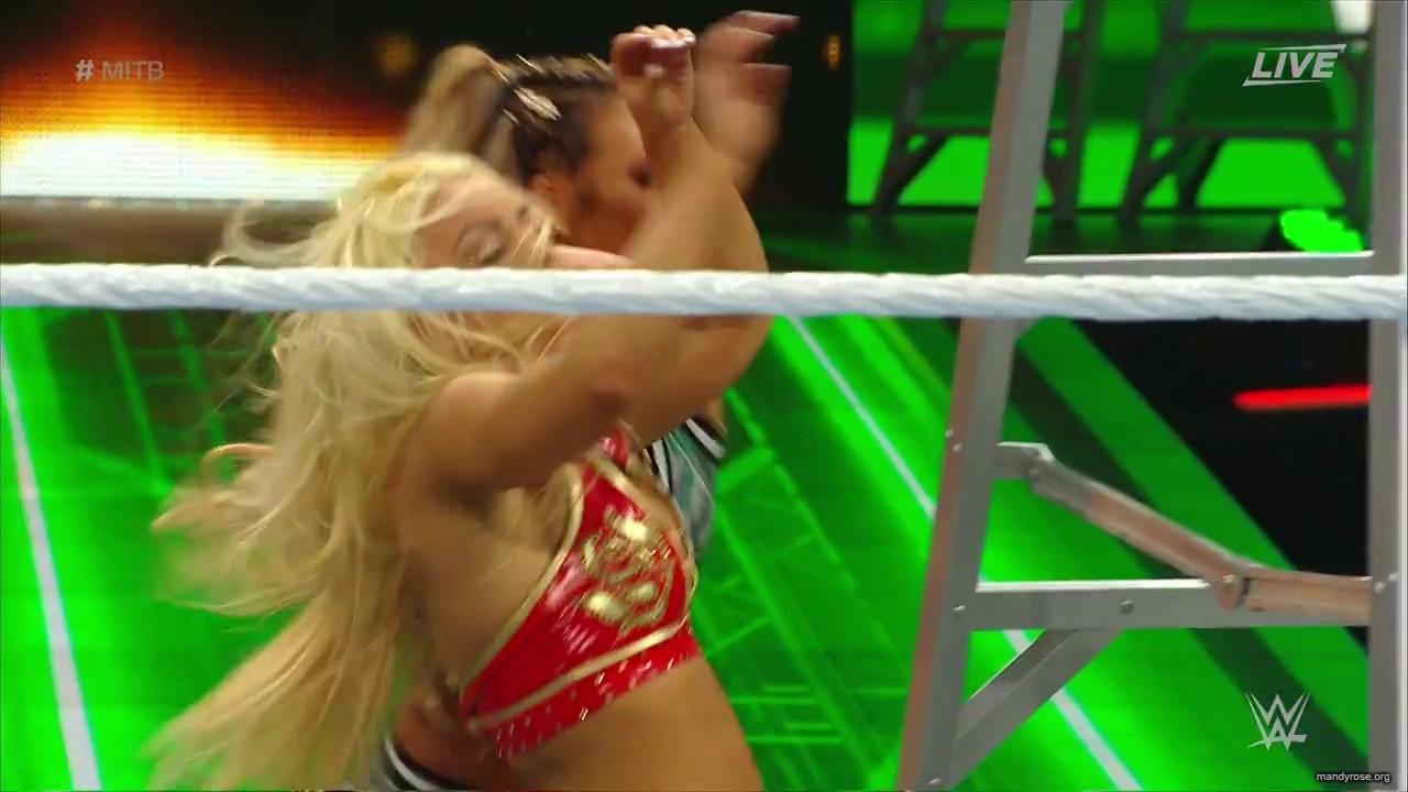 WWE_Money_In_The_Bank_2019_PPV_720p_WEB_h264-HEEL_mp40379.jpg
