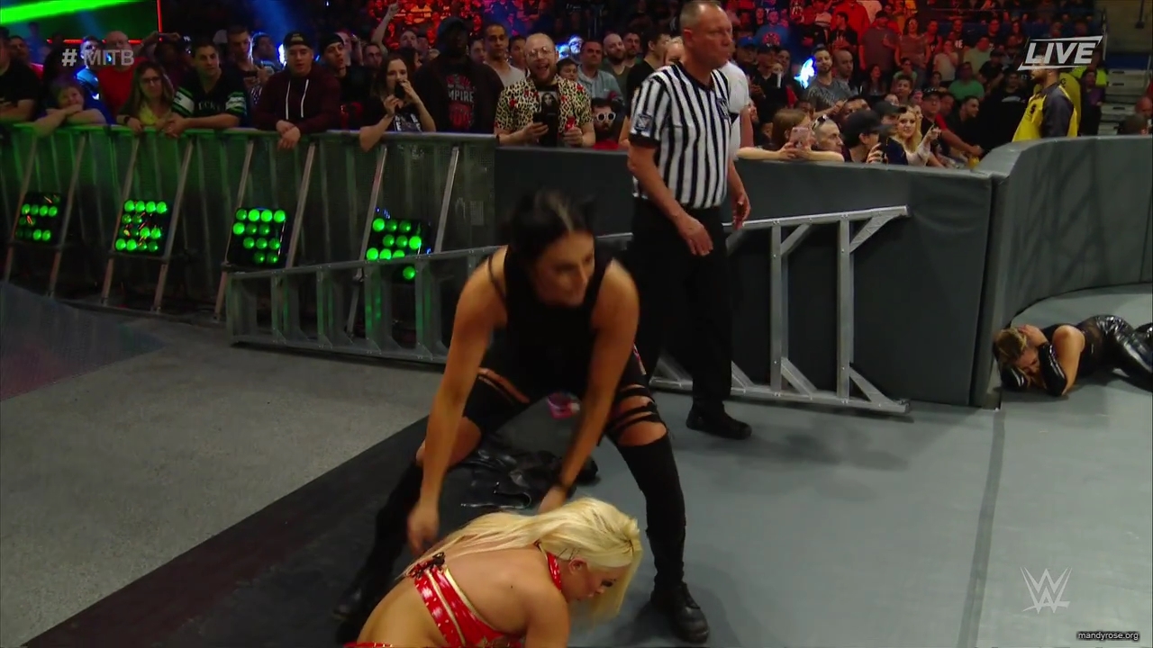 WWE_Money_In_The_Bank_2019_PPV_720p_WEB_h264-HEEL_mp40452.jpg
