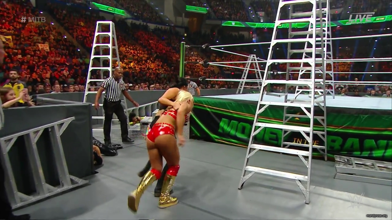 WWE_Money_In_The_Bank_2019_PPV_720p_WEB_h264-HEEL_mp40456.jpg