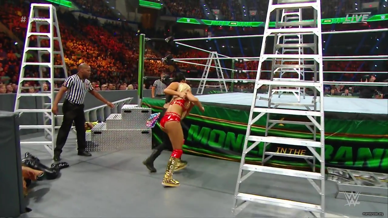 WWE_Money_In_The_Bank_2019_PPV_720p_WEB_h264-HEEL_mp40457.jpg