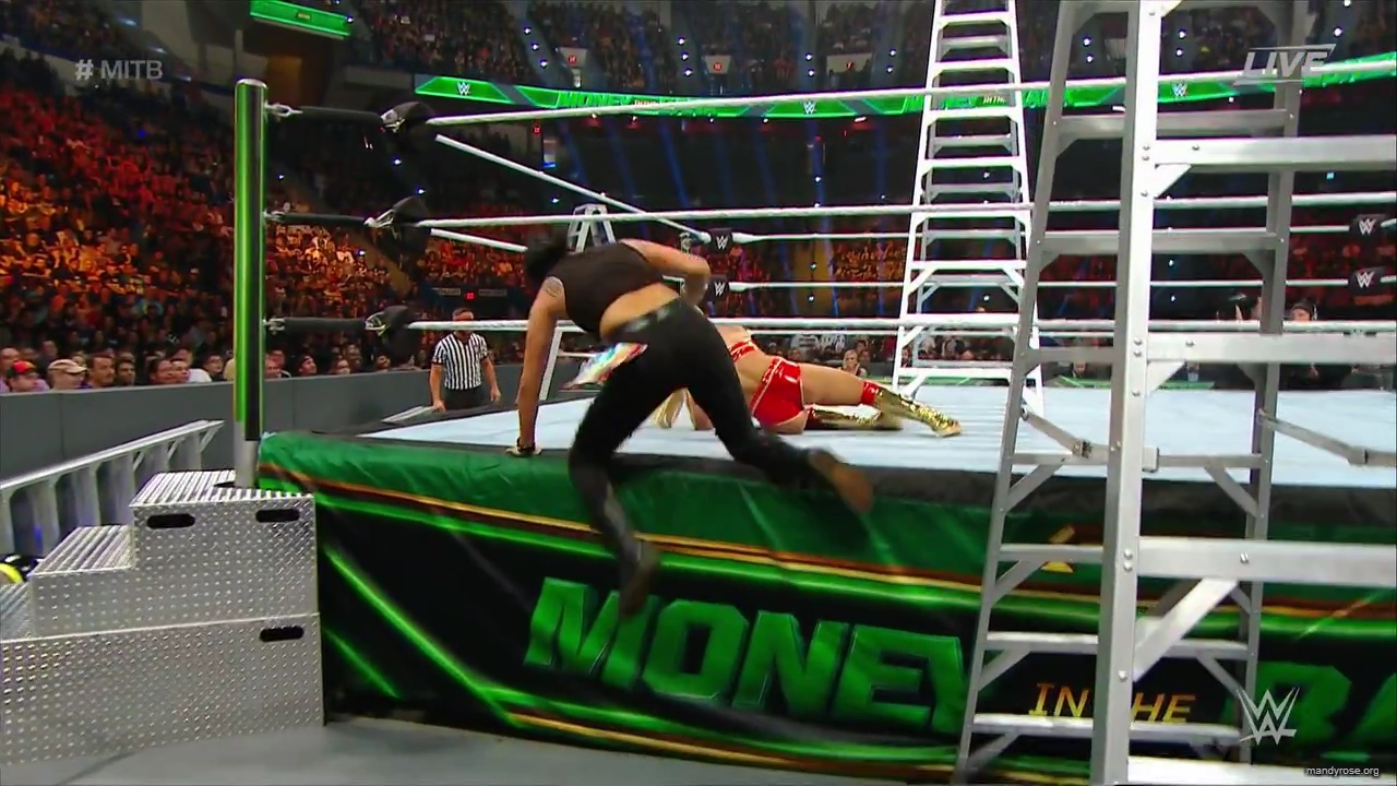 WWE_Money_In_The_Bank_2019_PPV_720p_WEB_h264-HEEL_mp40459.jpg
