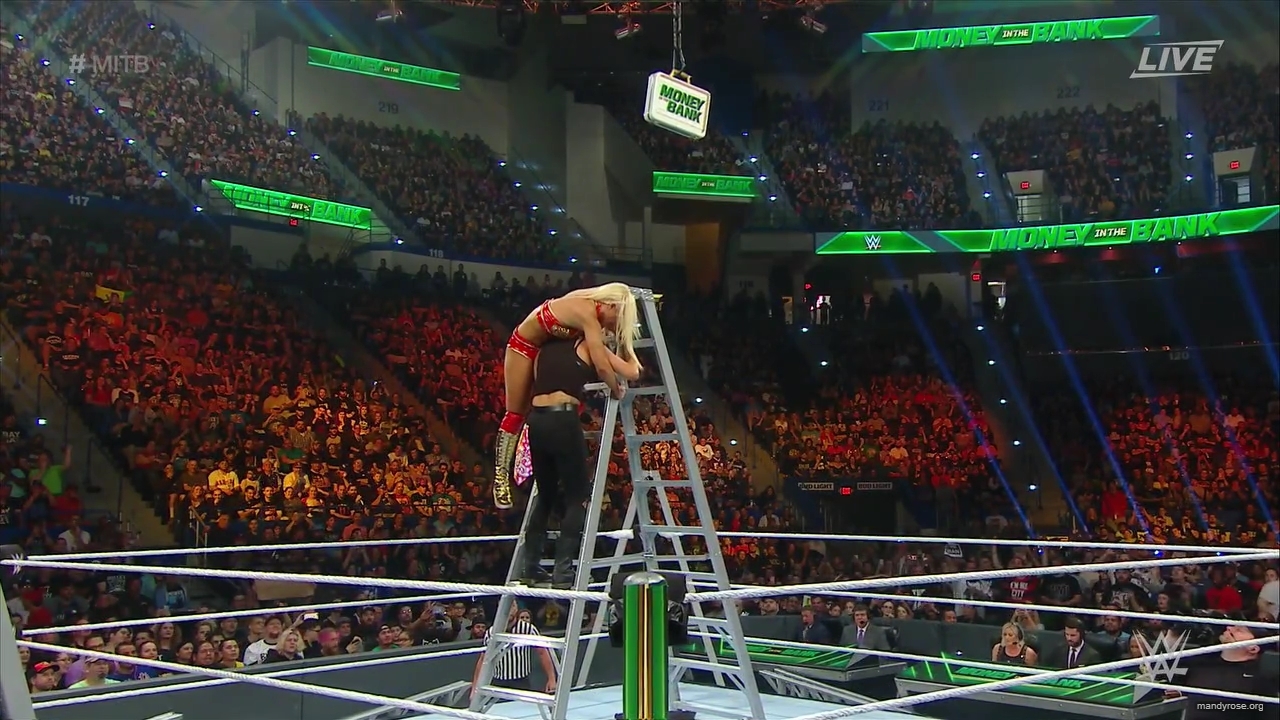 WWE_Money_In_The_Bank_2019_PPV_720p_WEB_h264-HEEL_mp40489.jpg