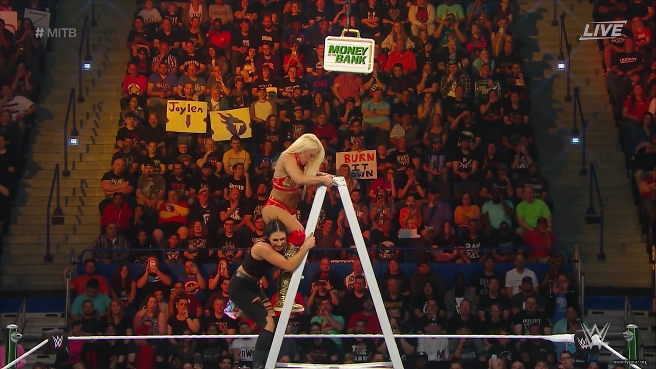 WWE_Money_In_The_Bank_2019_PPV_720p_WEB_h264-HEEL_mp40497.jpg