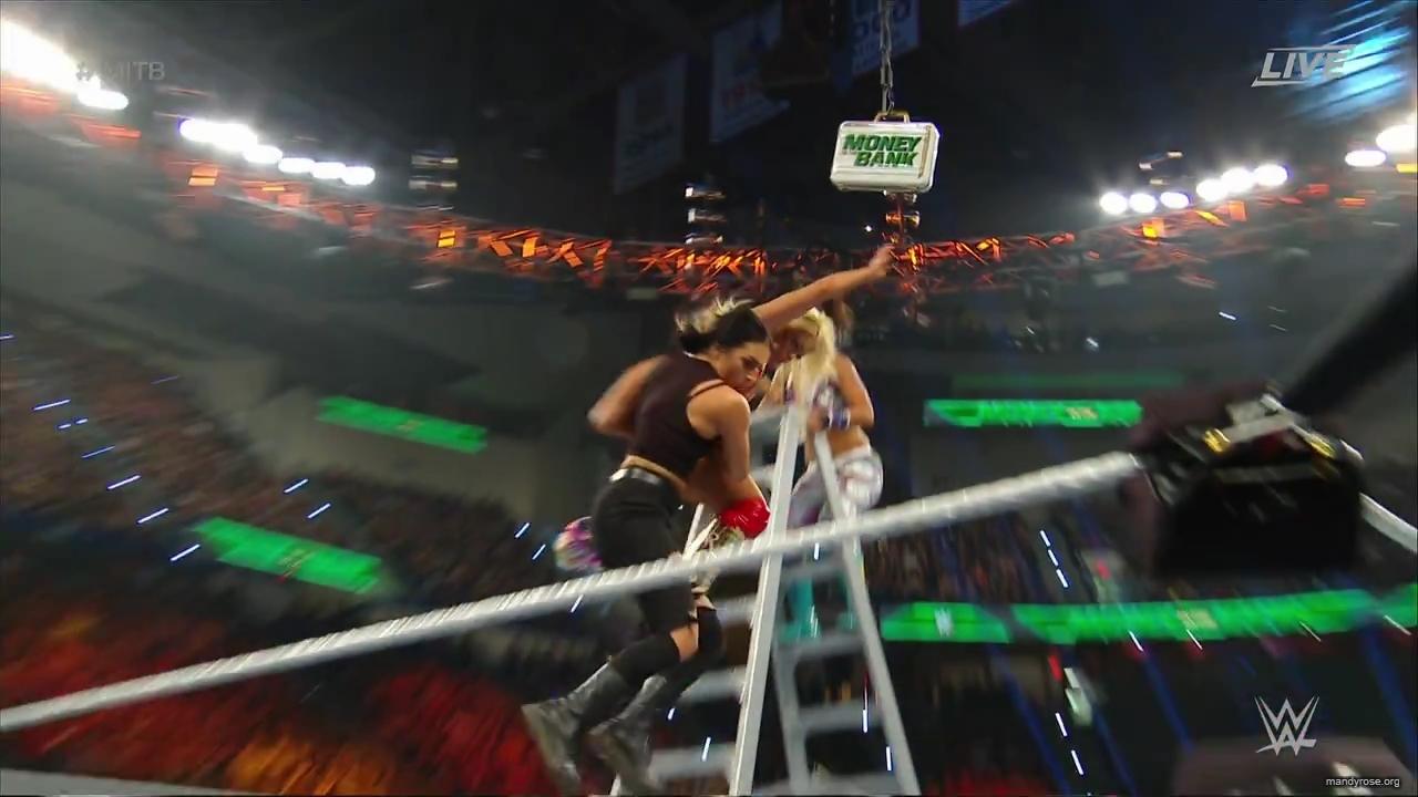 WWE_Money_In_The_Bank_2019_PPV_720p_WEB_h264-HEEL_mp40512.jpg