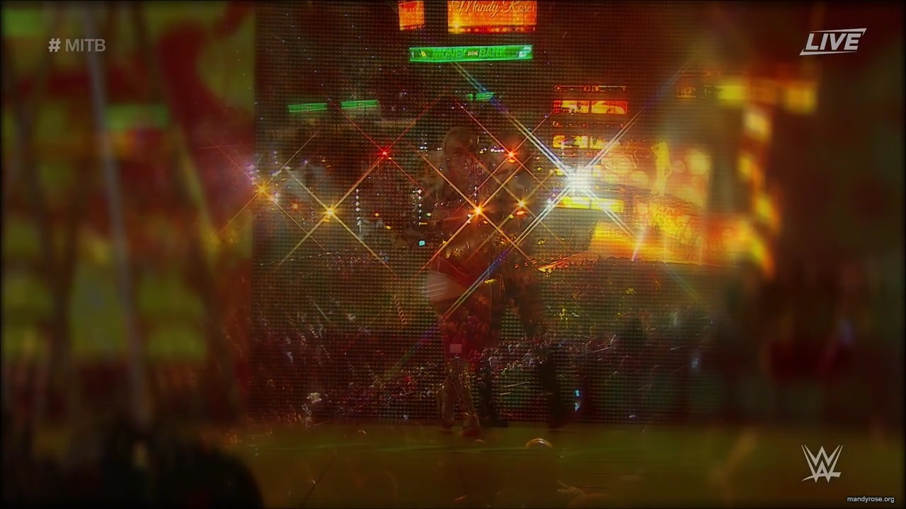 WWE_Money_In_The_Bank_2019_PPV_720p_WEB_h264-HEEL_mp42202.jpg