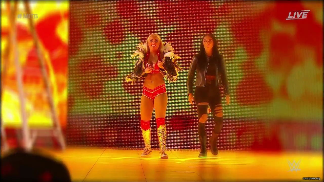 WWE_Money_In_The_Bank_2019_PPV_720p_WEB_h264-HEEL_mp42204.jpg