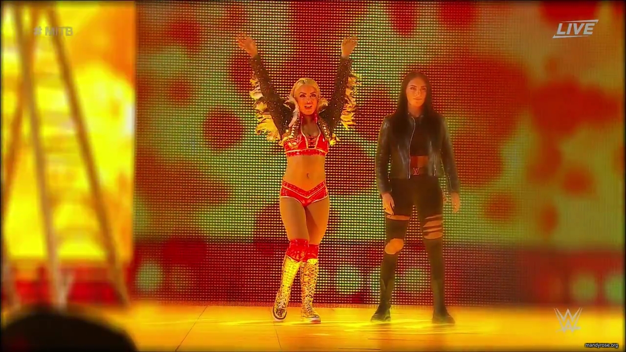 WWE_Money_In_The_Bank_2019_PPV_720p_WEB_h264-HEEL_mp42206.jpg