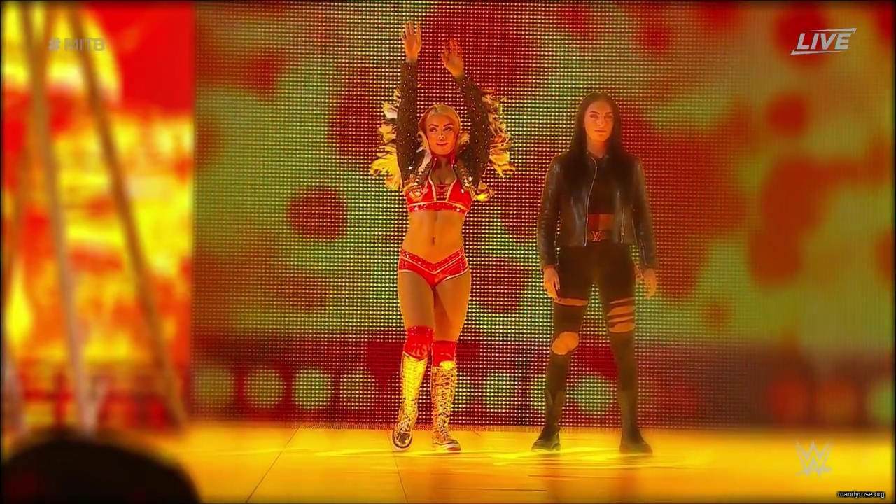 WWE_Money_In_The_Bank_2019_PPV_720p_WEB_h264-HEEL_mp42207.jpg