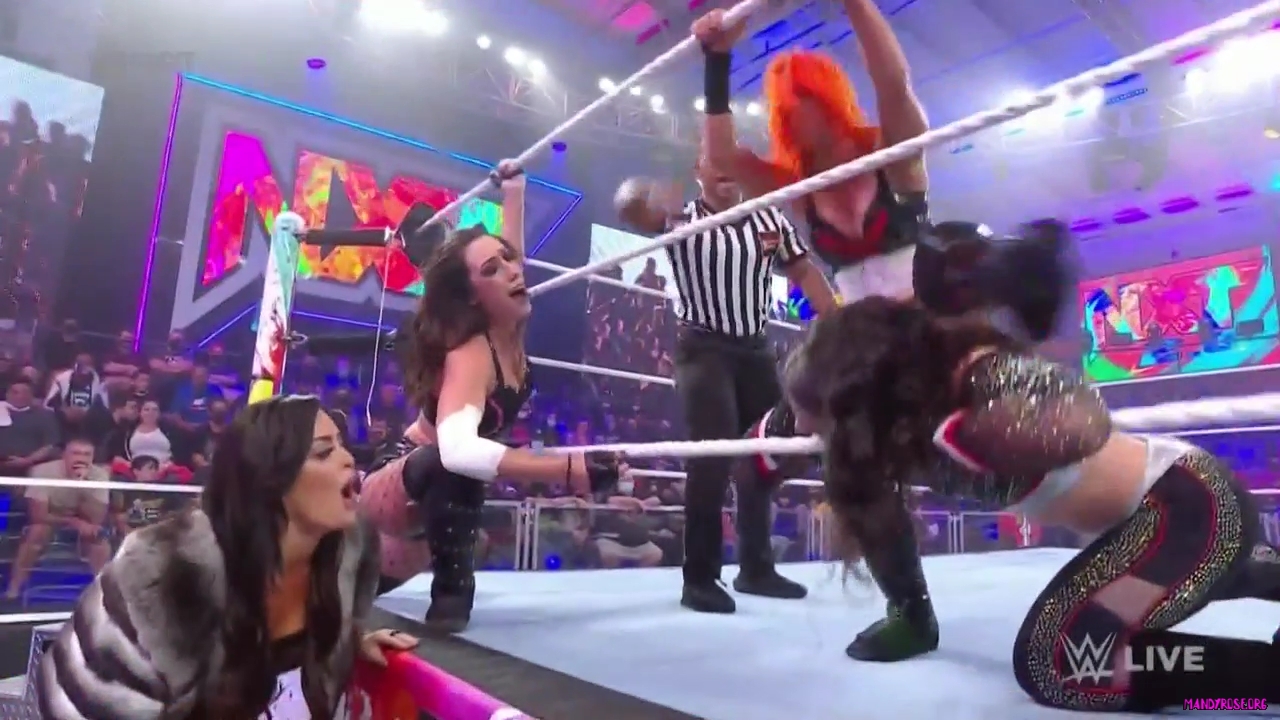 WWE_NXT_2_0_2021_12_07_720p_HDTV_x264-NWCHD_mp40925.jpg