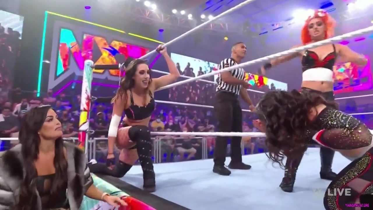 WWE_NXT_2_0_2021_12_07_720p_HDTV_x264-NWCHD_mp40926.jpg