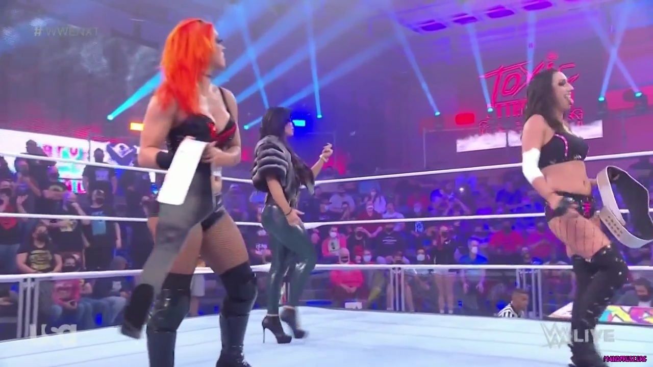WWE_NXT_2_0_2021_12_07_720p_HDTV_x264-NWCHD_mp41079.jpg