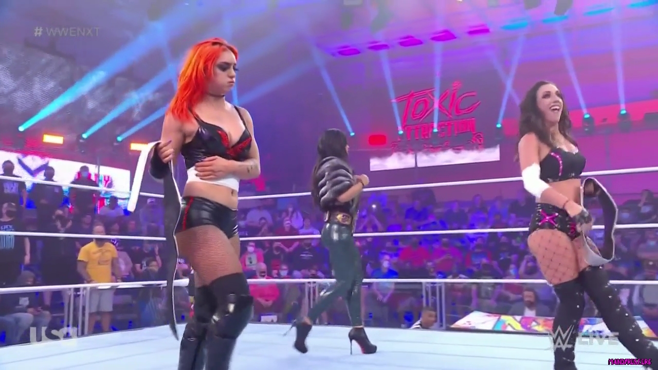 WWE_NXT_2_0_2021_12_07_720p_HDTV_x264-NWCHD_mp41080.jpg
