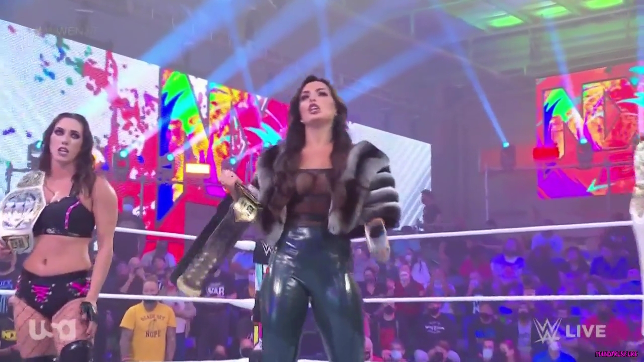 WWE_NXT_2_0_2021_12_07_720p_HDTV_x264-NWCHD_mp41190.jpg