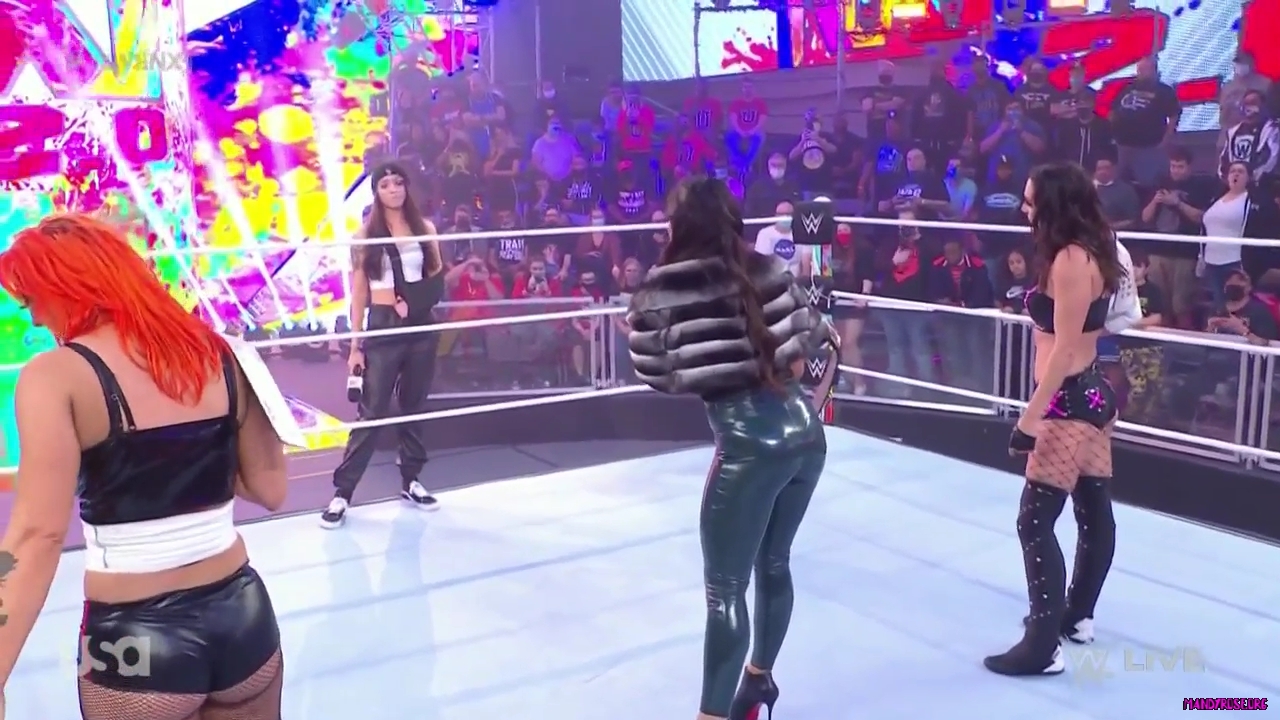 WWE_NXT_2_0_2021_12_07_720p_HDTV_x264-NWCHD_mp41215.jpg