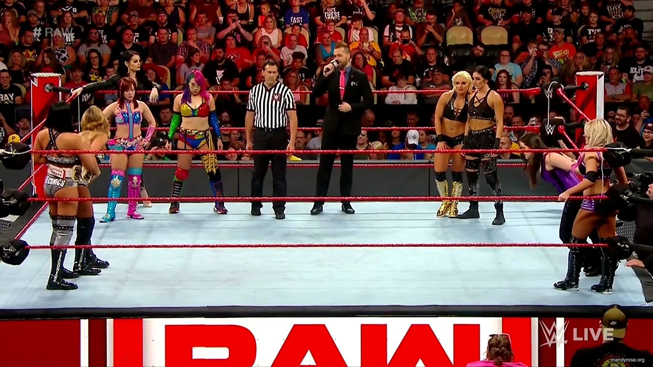 WWE_RAW_2019_08_05_720p_HDTV_x264-Star_mkv2618.jpg