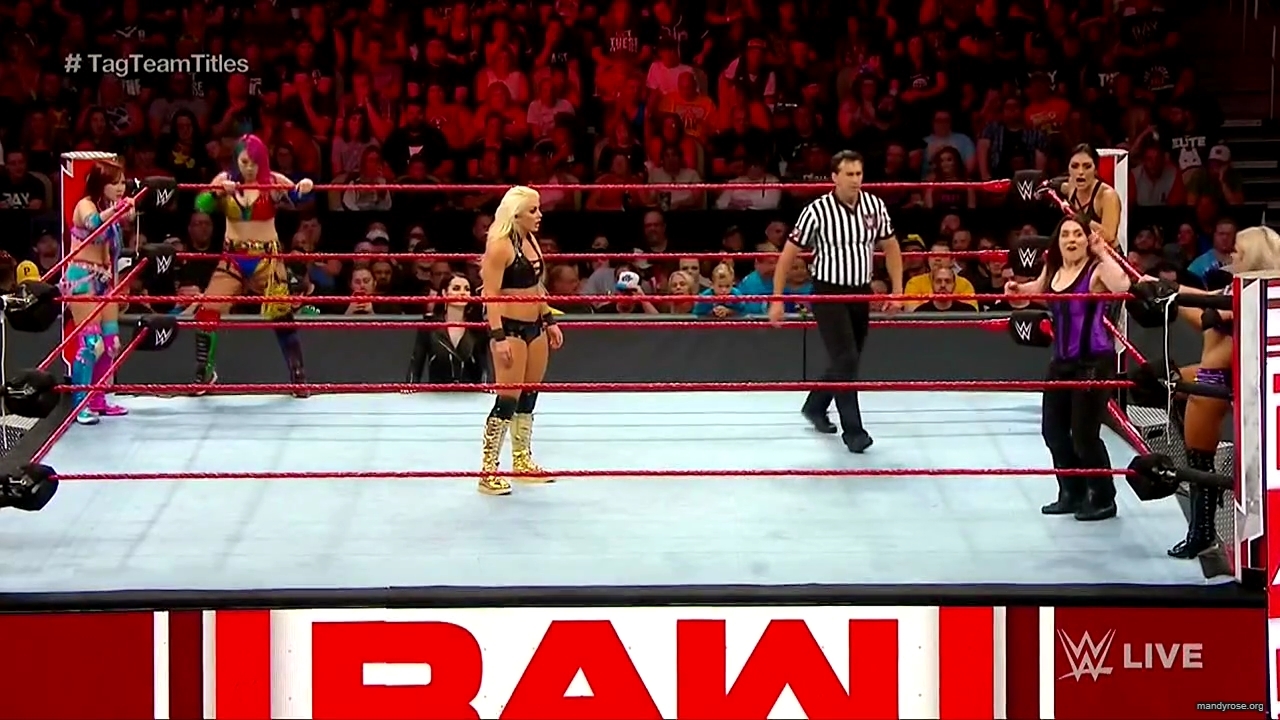 WWE_RAW_2019_08_05_720p_HDTV_x264-Star_mkv2875.jpg