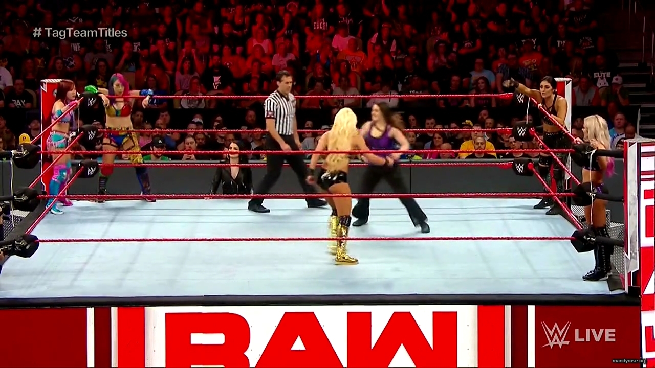 WWE_RAW_2019_08_05_720p_HDTV_x264-Star_mkv2877.jpg