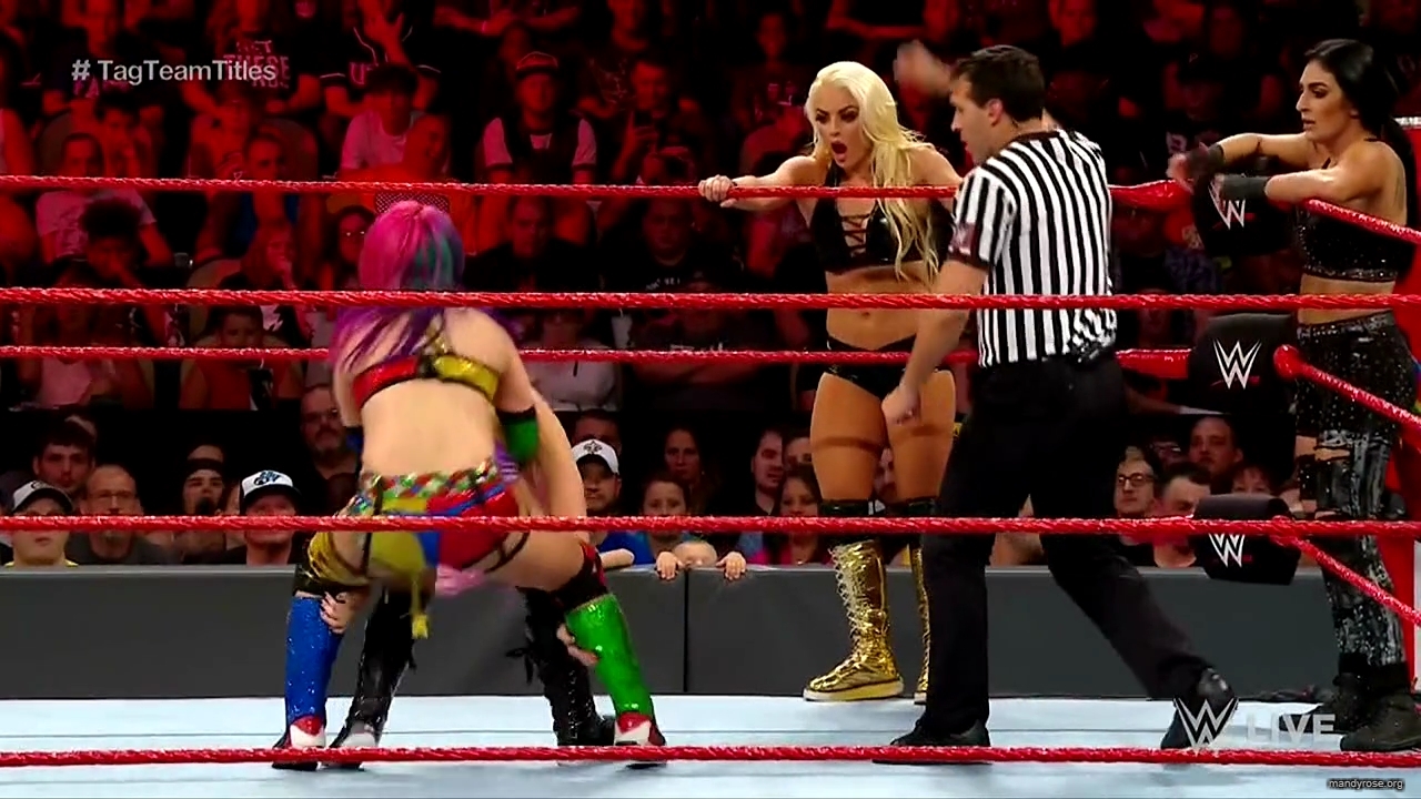 WWE_RAW_2019_08_05_720p_HDTV_x264-Star_mkv3067.jpg