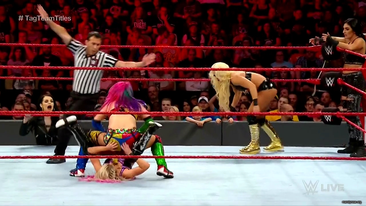 WWE_RAW_2019_08_05_720p_HDTV_x264-Star_mkv3069.jpg