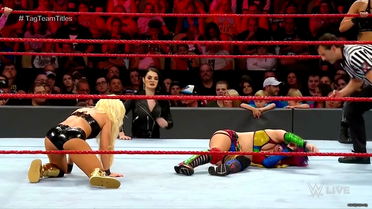 WWE_RAW_2019_08_05_720p_HDTV_x264-Star_mkv3101.jpg