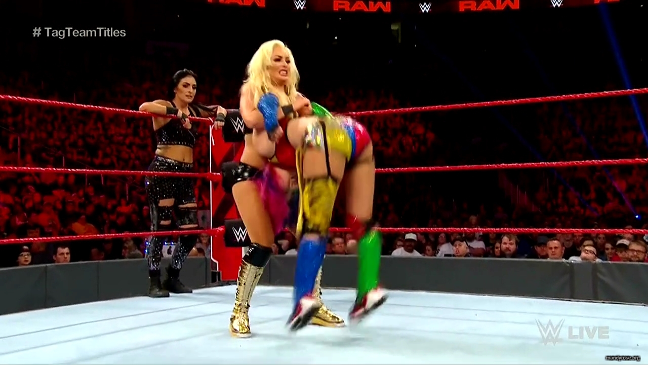 WWE_RAW_2019_08_05_720p_HDTV_x264-Star_mkv3114.jpg