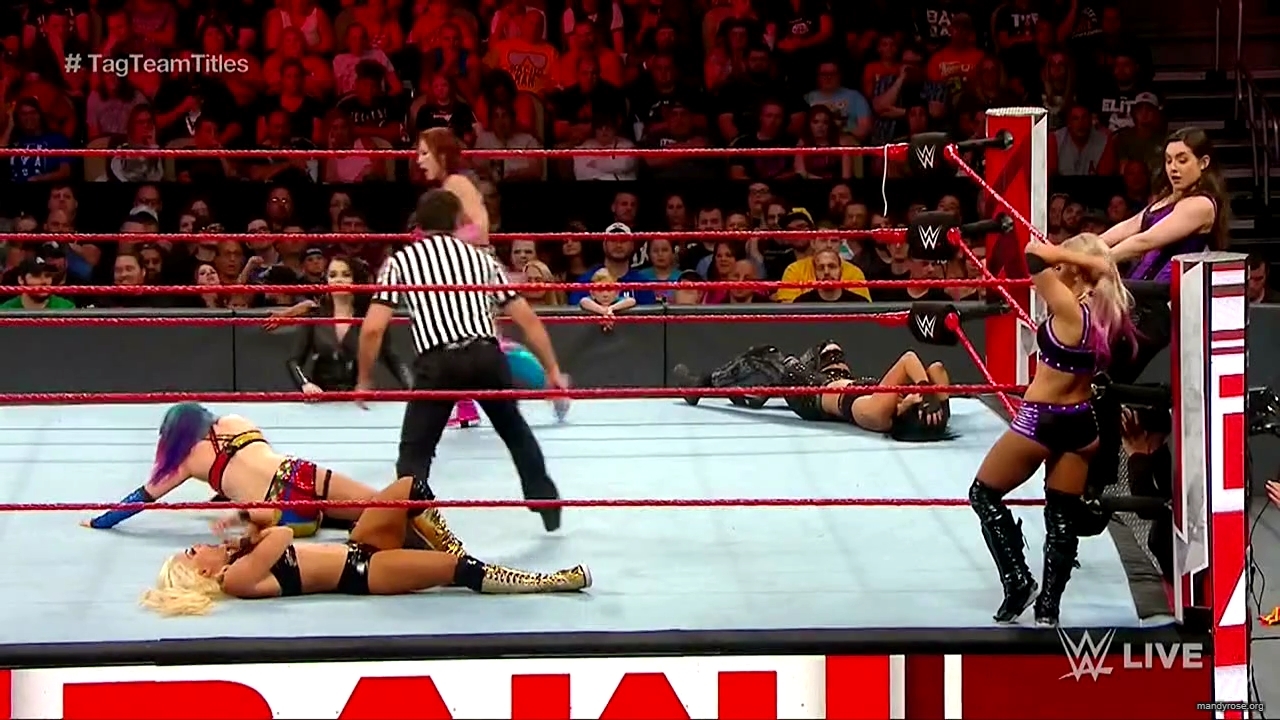 WWE_RAW_2019_08_05_720p_HDTV_x264-Star_mkv3152.jpg