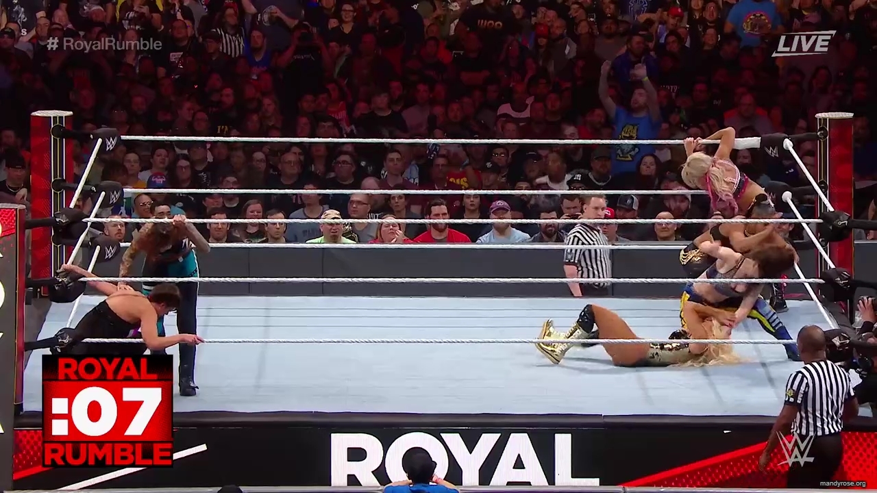 WWE_Royal_Rumble_2020_PPV_720p_WEB_h264-HEEL_mp40098.jpg