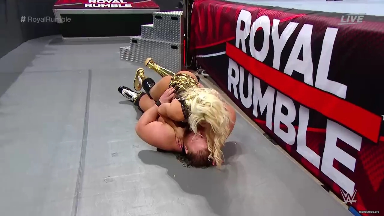 WWE_Royal_Rumble_2020_PPV_720p_WEB_h264-HEEL_mp40180.jpg