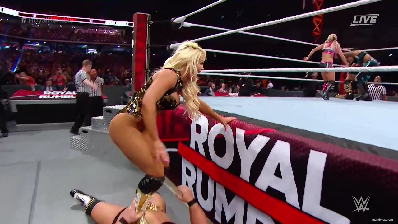 WWE_Royal_Rumble_2020_PPV_720p_WEB_h264-HEEL_mp40191.jpg