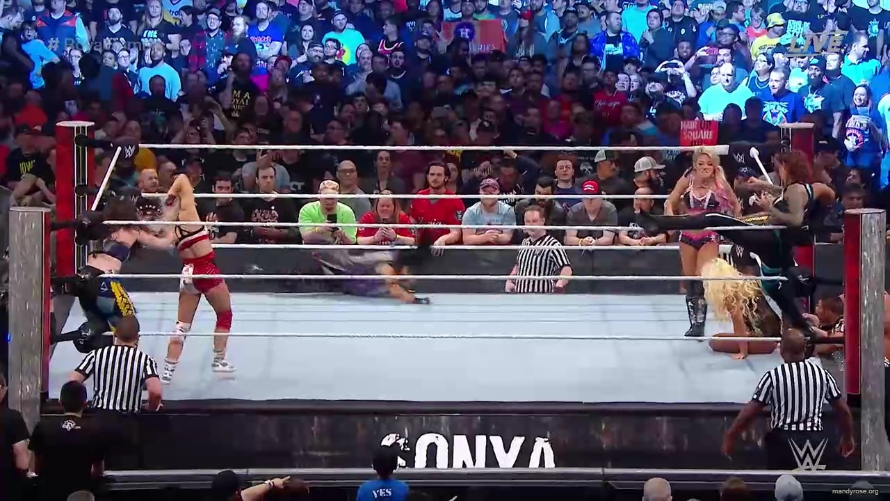 WWE_Royal_Rumble_2020_PPV_720p_WEB_h264-HEEL_mp40239.jpg