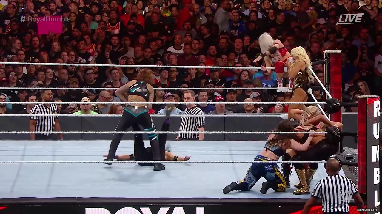 WWE_Royal_Rumble_2020_PPV_720p_WEB_h264-HEEL_mp40315.jpg