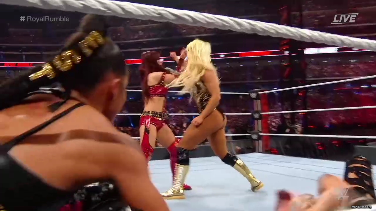 WWE_Royal_Rumble_2020_PPV_720p_WEB_h264-HEEL_mp40412.jpg