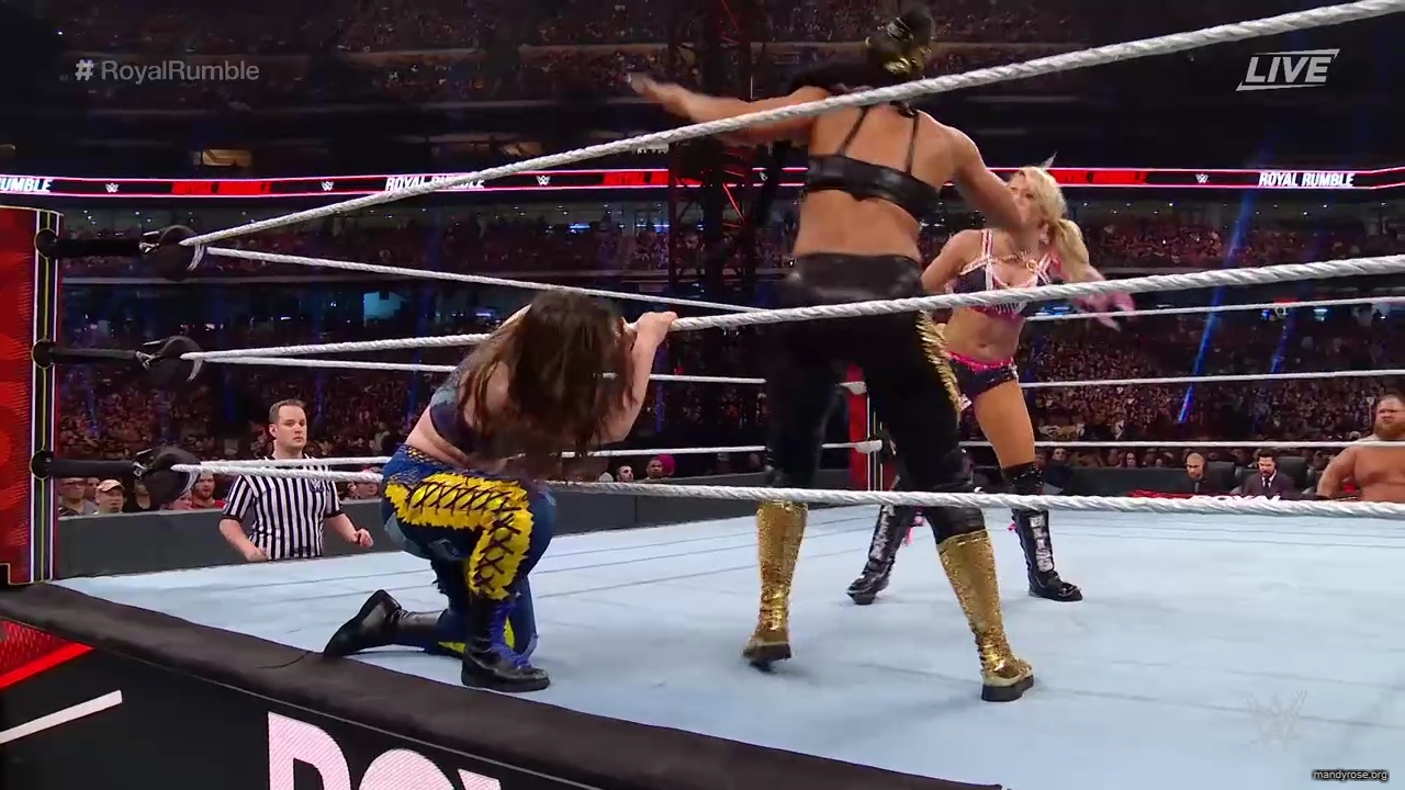 WWE_Royal_Rumble_2020_PPV_720p_WEB_h264-HEEL_mp40520.jpg