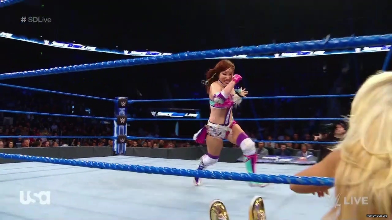 WWE_SmackDown_2019_09_24_720p_WEB_h264-HEEL_mp41975.jpg