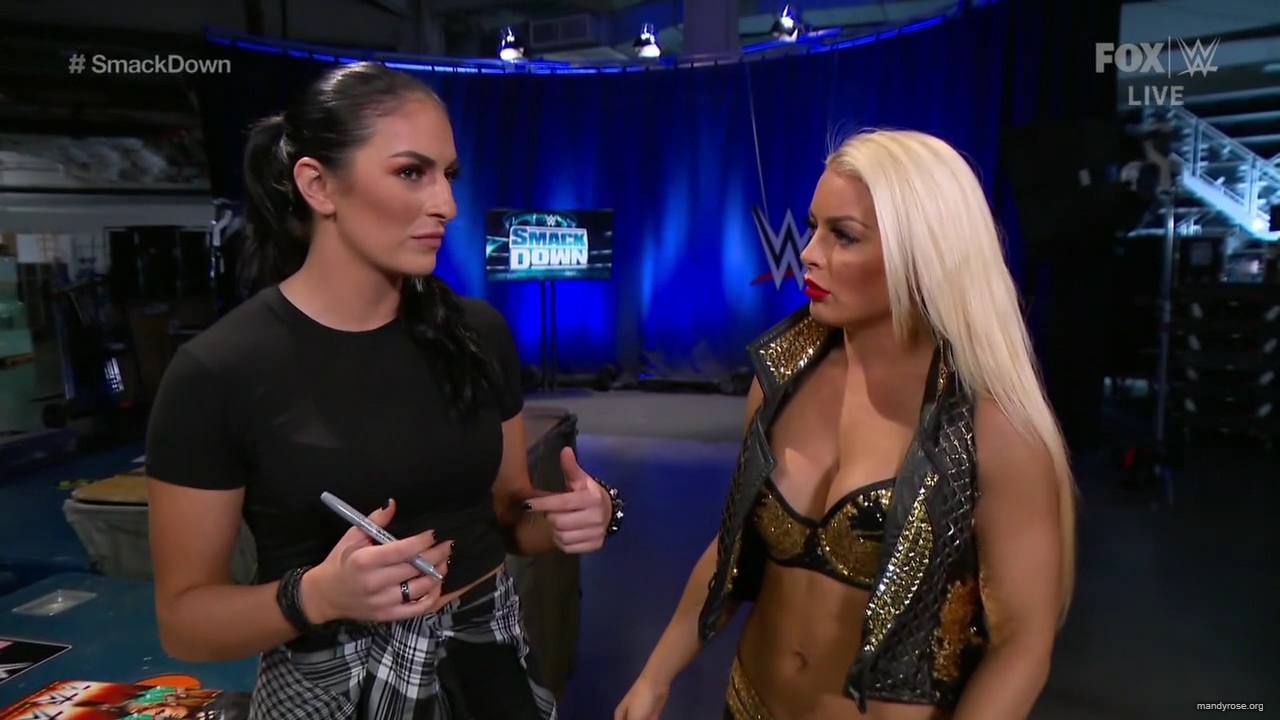 WWE_SmackDown_2019_12_27_720p_WEB_h264-HEEL_mp40945.jpg