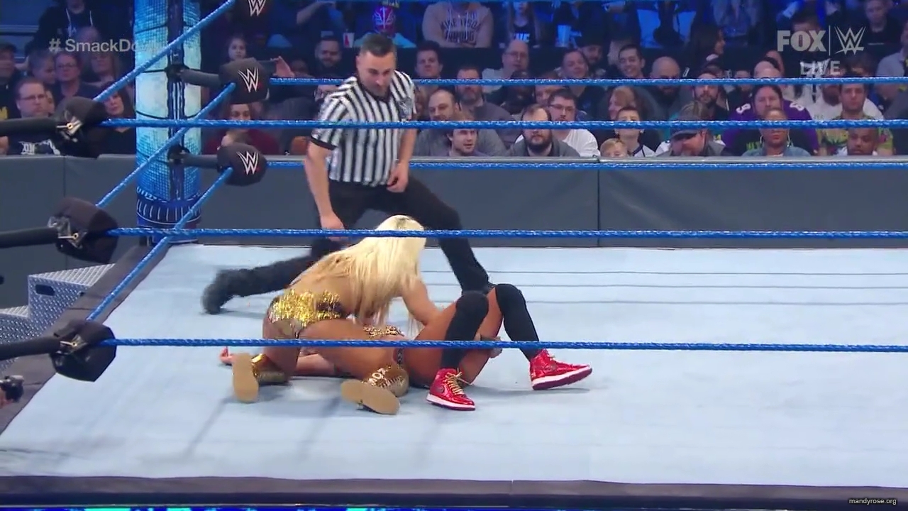 WWE_SmackDown_2019_12_27_720p_WEB_h264-HEEL_mp41229.jpg