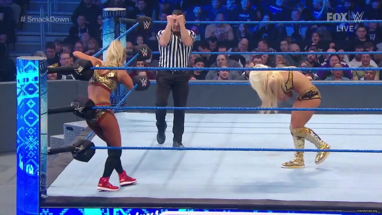 WWE_SmackDown_2019_12_27_720p_WEB_h264-HEEL_mp41321.jpg