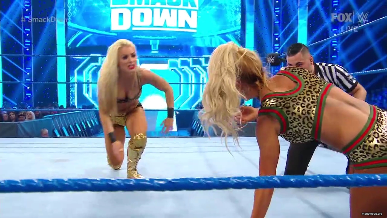 WWE_SmackDown_2019_12_27_720p_WEB_h264-HEEL_mp41347.jpg