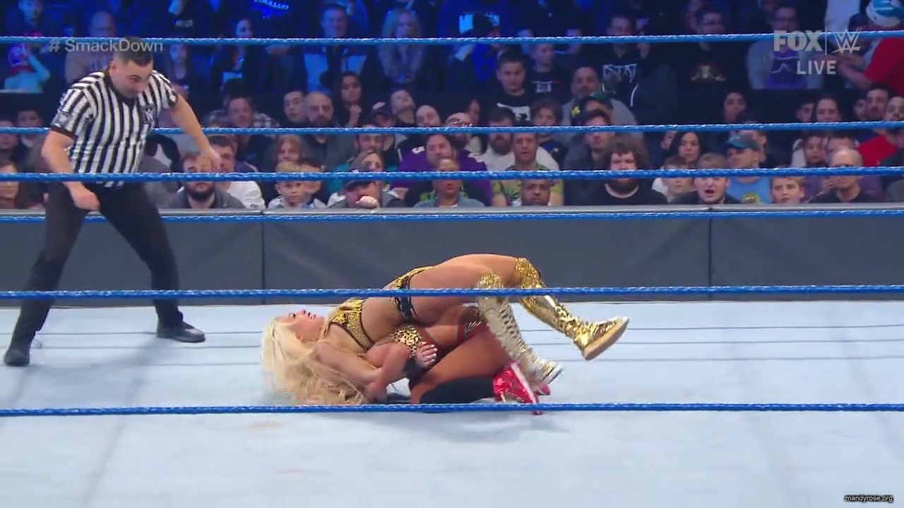 WWE_SmackDown_2019_12_27_720p_WEB_h264-HEEL_mp41371.jpg