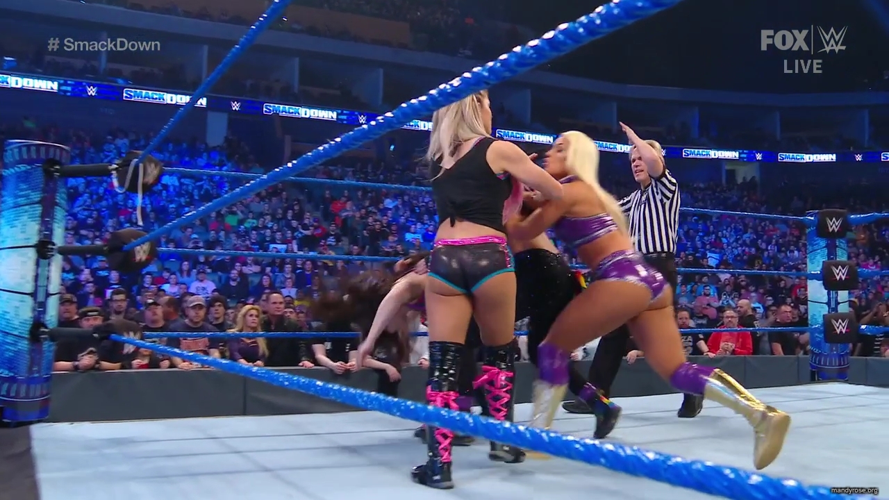 WWE_SmackDown_2020_01_31_720p_WEB_h264-HEEL_mp41610.jpg