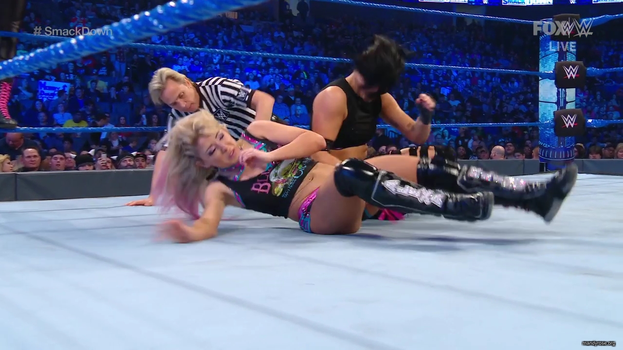 WWE_SmackDown_2020_01_31_720p_WEB_h264-HEEL_mp41664.jpg