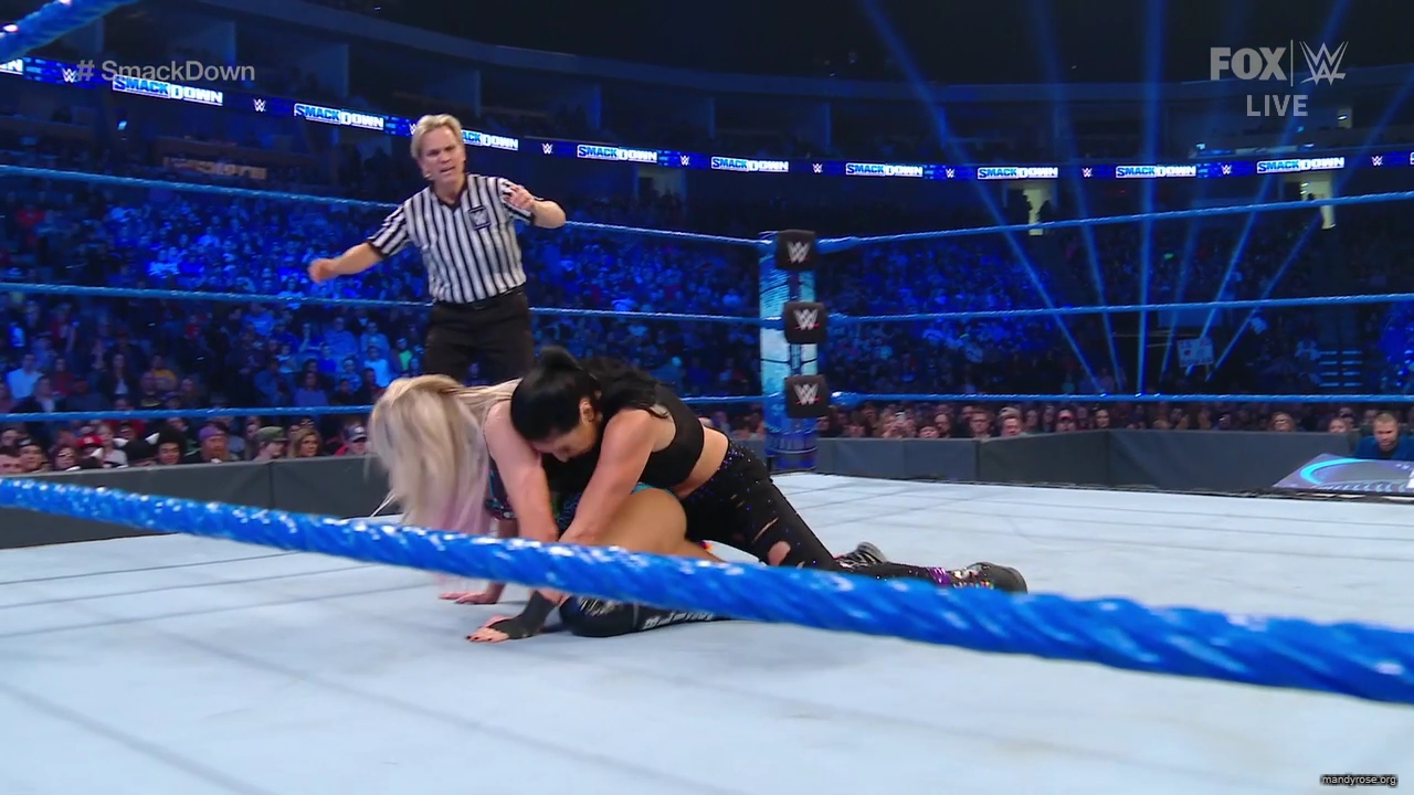 WWE_SmackDown_2020_01_31_720p_WEB_h264-HEEL_mp41719.jpg