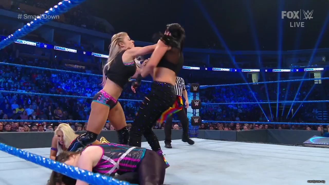 WWE_SmackDown_2020_01_31_720p_WEB_h264-HEEL_mp41834.jpg