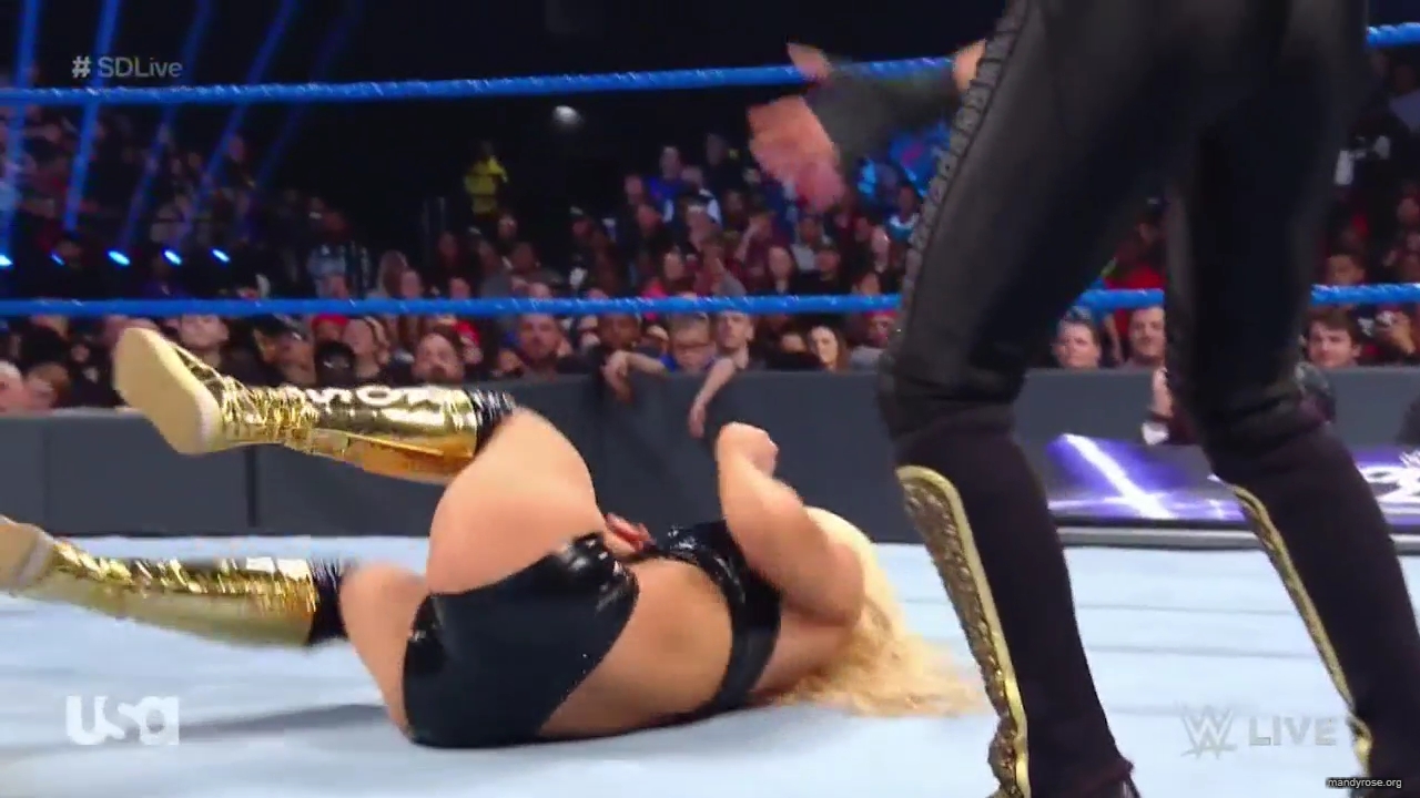 WWE_SmackDown_Live_2019_04_02_720p_HDTV_x264-NWCHD_mp41183.jpg