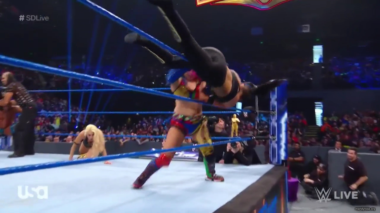 WWE_SmackDown_Live_2019_04_02_720p_HDTV_x264-NWCHD_mp41189.jpg