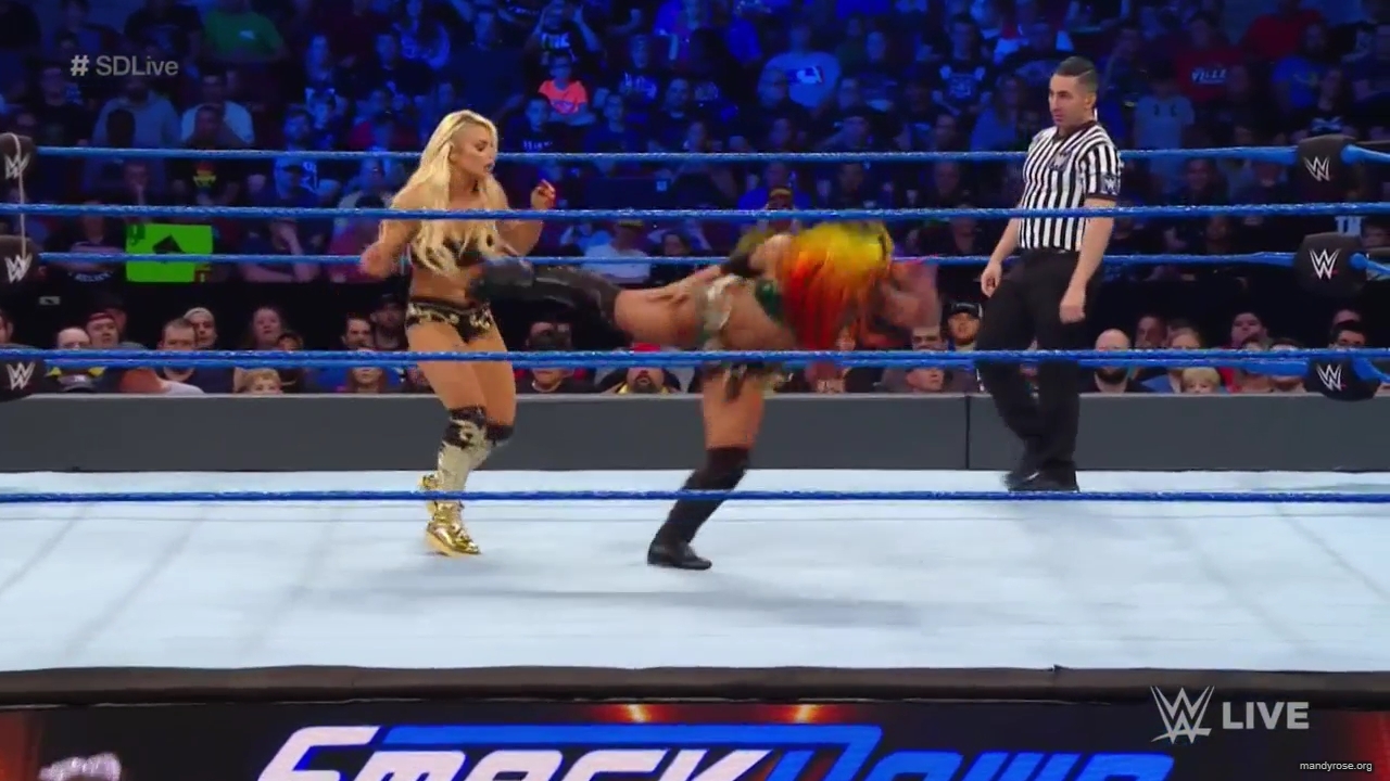 WWE_SmackDown_Live_2019_05_07_720p_HDTV_x264-NWCHD_mp40194.jpg