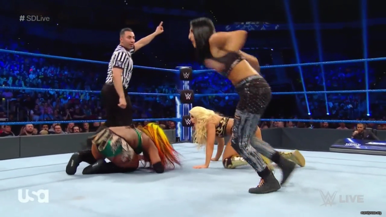 WWE_SmackDown_Live_2019_05_07_720p_HDTV_x264-NWCHD_mp40223.jpg