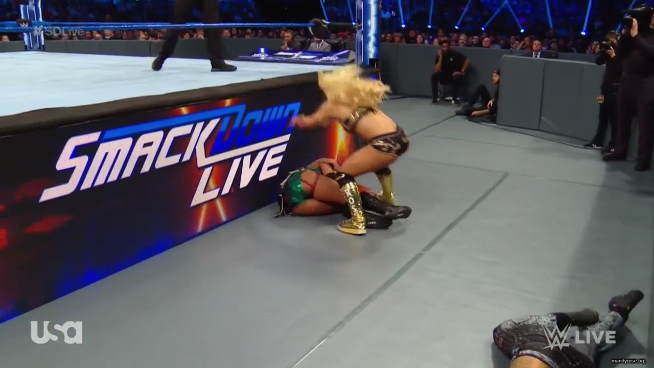 WWE_SmackDown_Live_2019_05_07_720p_HDTV_x264-NWCHD_mp40246.jpg