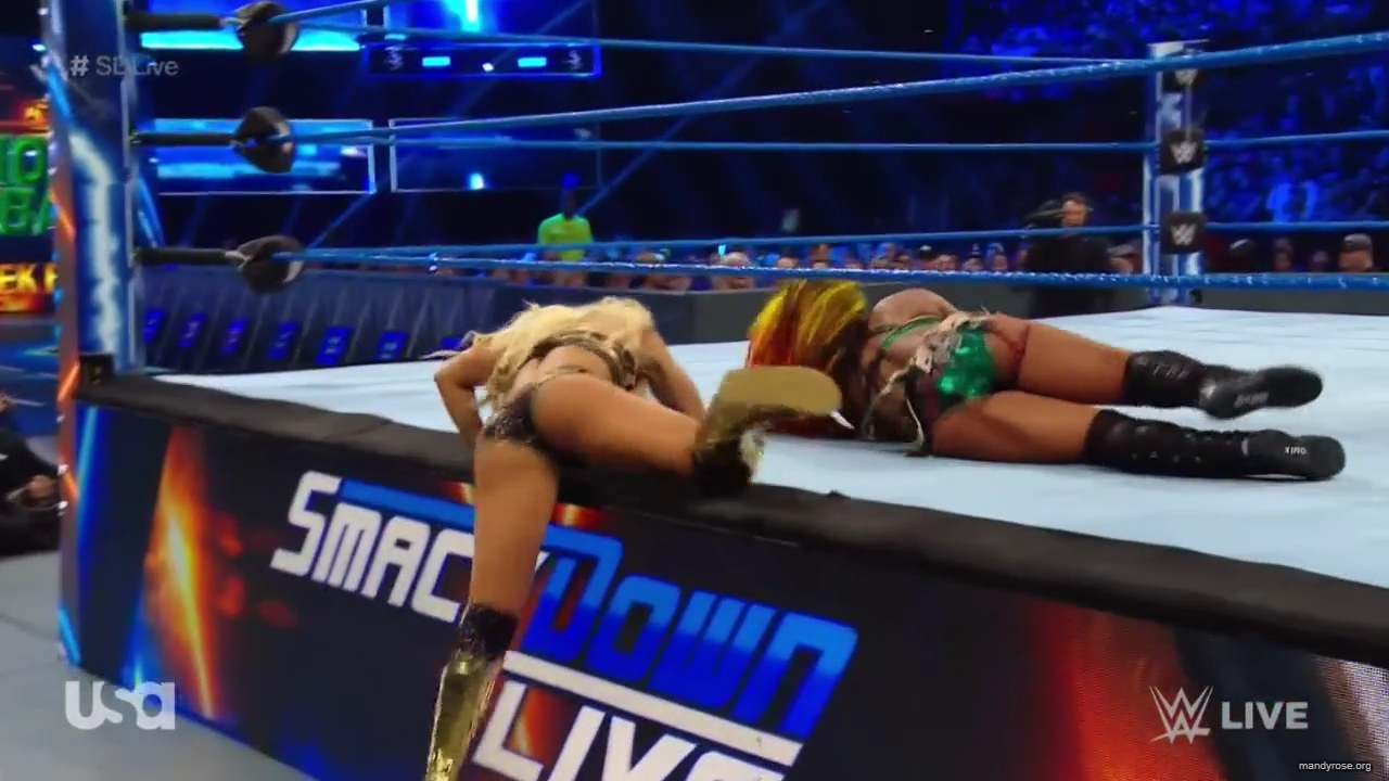 WWE_SmackDown_Live_2019_05_07_720p_HDTV_x264-NWCHD_mp40250.jpg