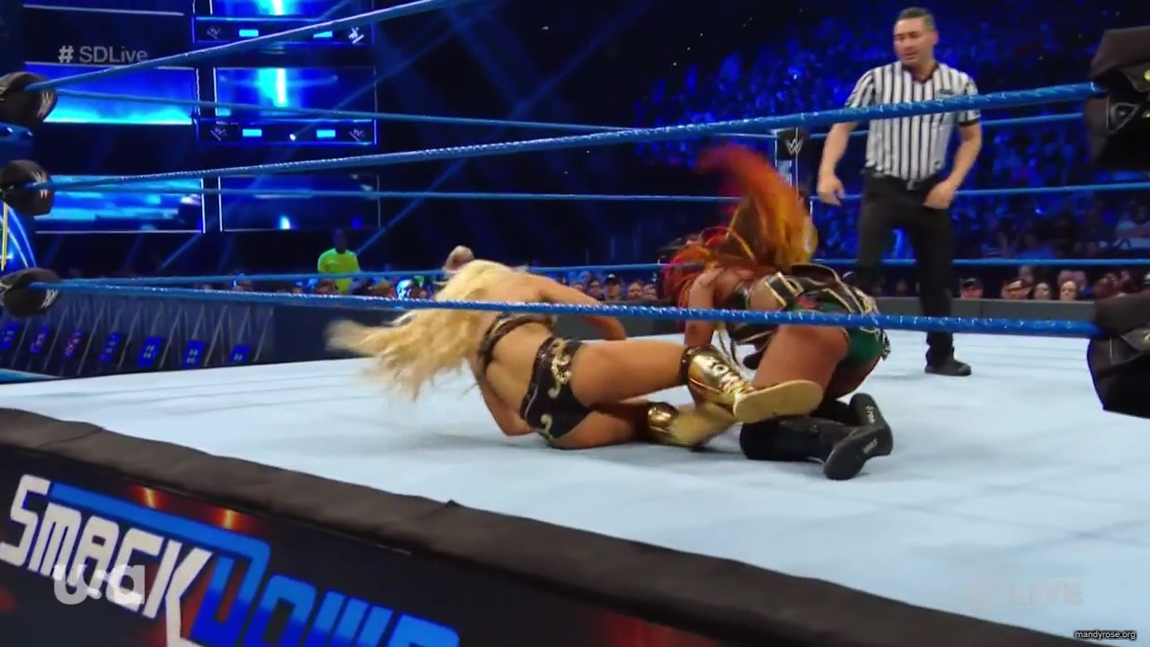 WWE_SmackDown_Live_2019_05_07_720p_HDTV_x264-NWCHD_mp40251.jpg